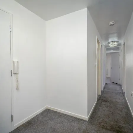 Charming 2-bedroom In Leeds Leeds (West Yorkshire)