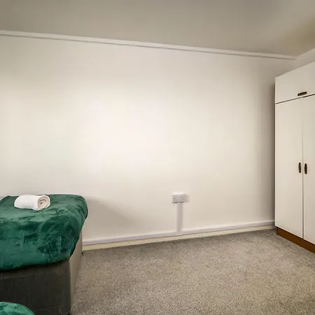Charming 2-bedroom In Leeds Leeds (West Yorkshire)